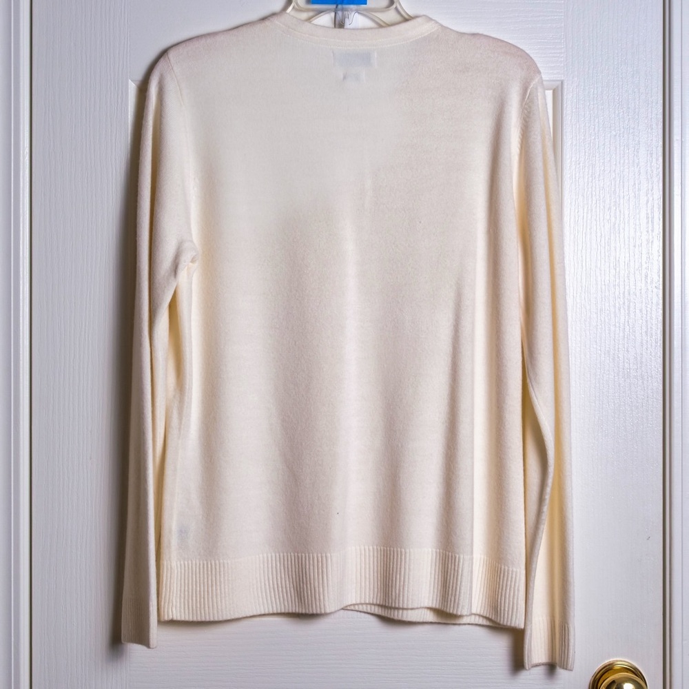Van Heusen Winter White Cardigan with Pearl like buttons, Size L - Picture 2 of 4